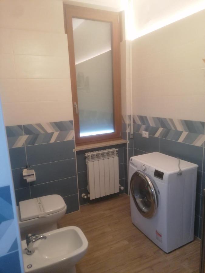 Emmanueli65 Fronte Clinica Per 5 Matrimoniale 2 Singoli 1 Divano Letto Placência Exterior foto